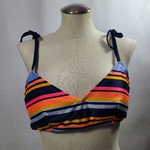 AERIE swim top- New with tags- Size Large